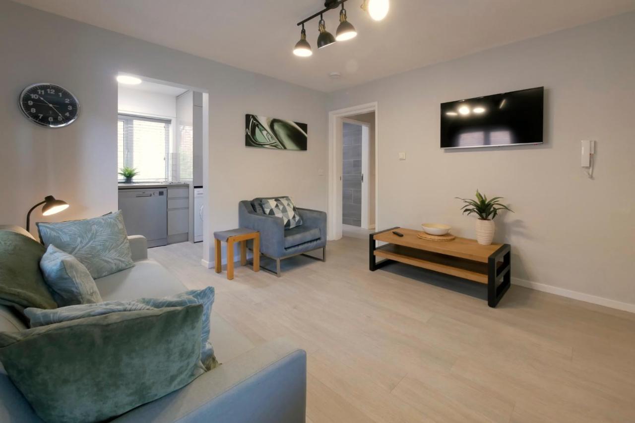 Crewe Short Lets 6 Victoria Court, Crewe Leilighet Eksteriør bilde